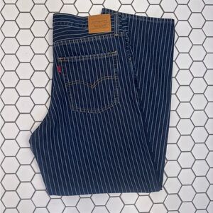 Women’s Levi’s Baggy Dad Stripped Jean